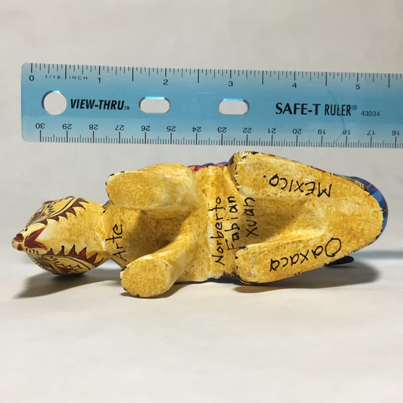 Hand Carved and Painted Armadillo Alebrije. - Picture 6 of 14